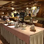 Hotel City Hotel 3*