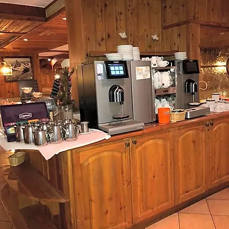 Hotel City 3* Täsch