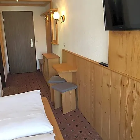 Hotel City