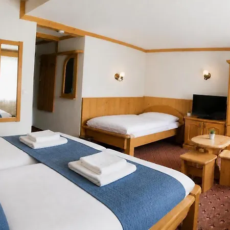Hotel City