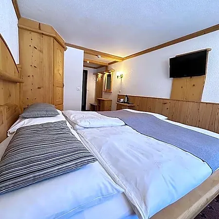 Hotel Hotel City