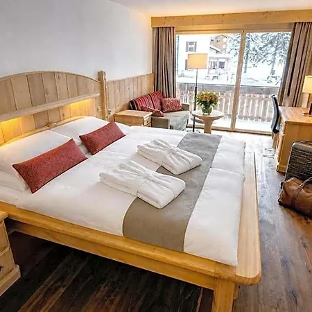 Hotel City Hotel