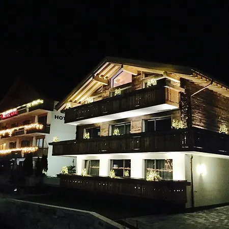 Hotel City Hotel 3*