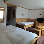 Hotel City